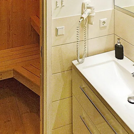 4 Star Holiday In Holiday home *